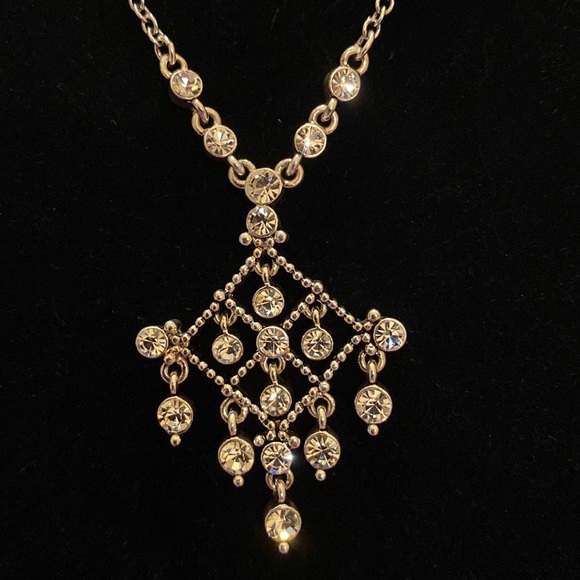 Necklace Costume Jewelry - Picture 2 of 6